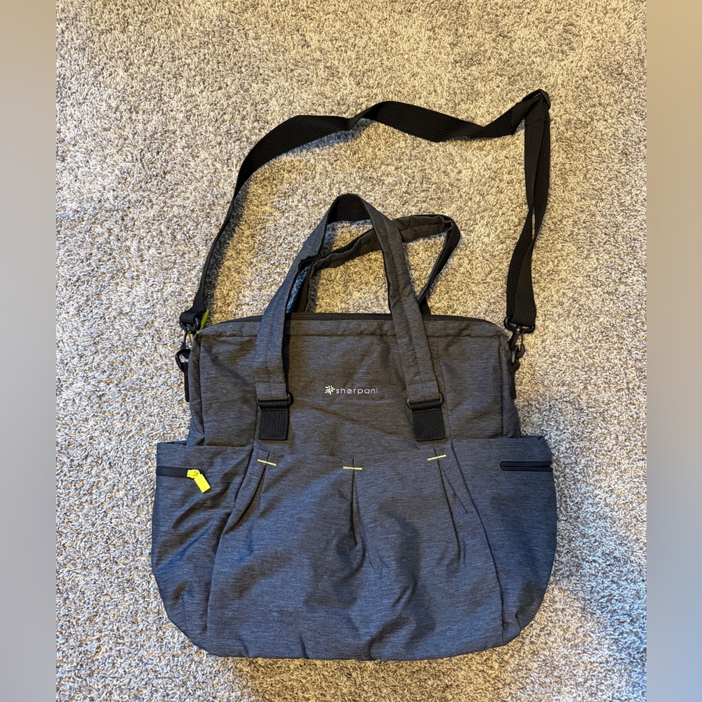 Sherpani Bag